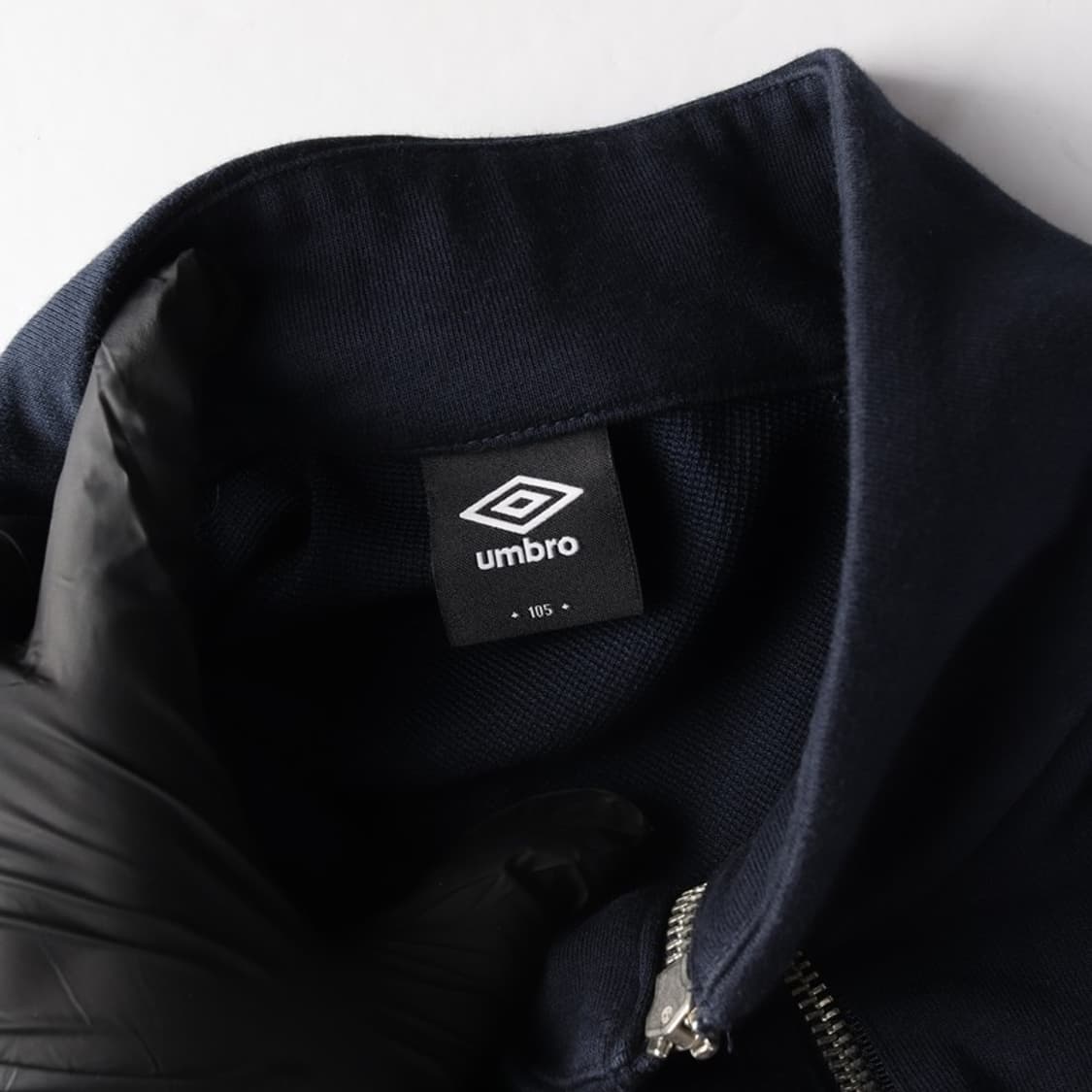 엄브로 하프집업 반팔 티셔츠 XL 상품이미지5