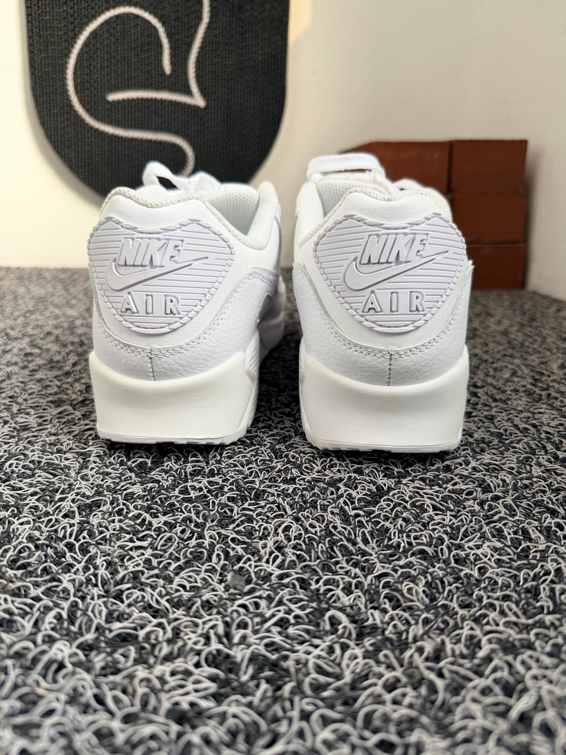 나이키 에어맥스 90 트리플 화이트 상품이미지4