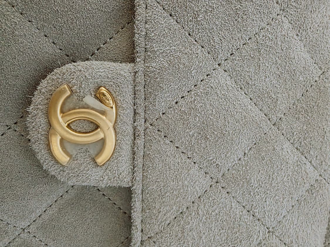 샤넬 25백 스웨이드 미듐 새상품 상품이미지7