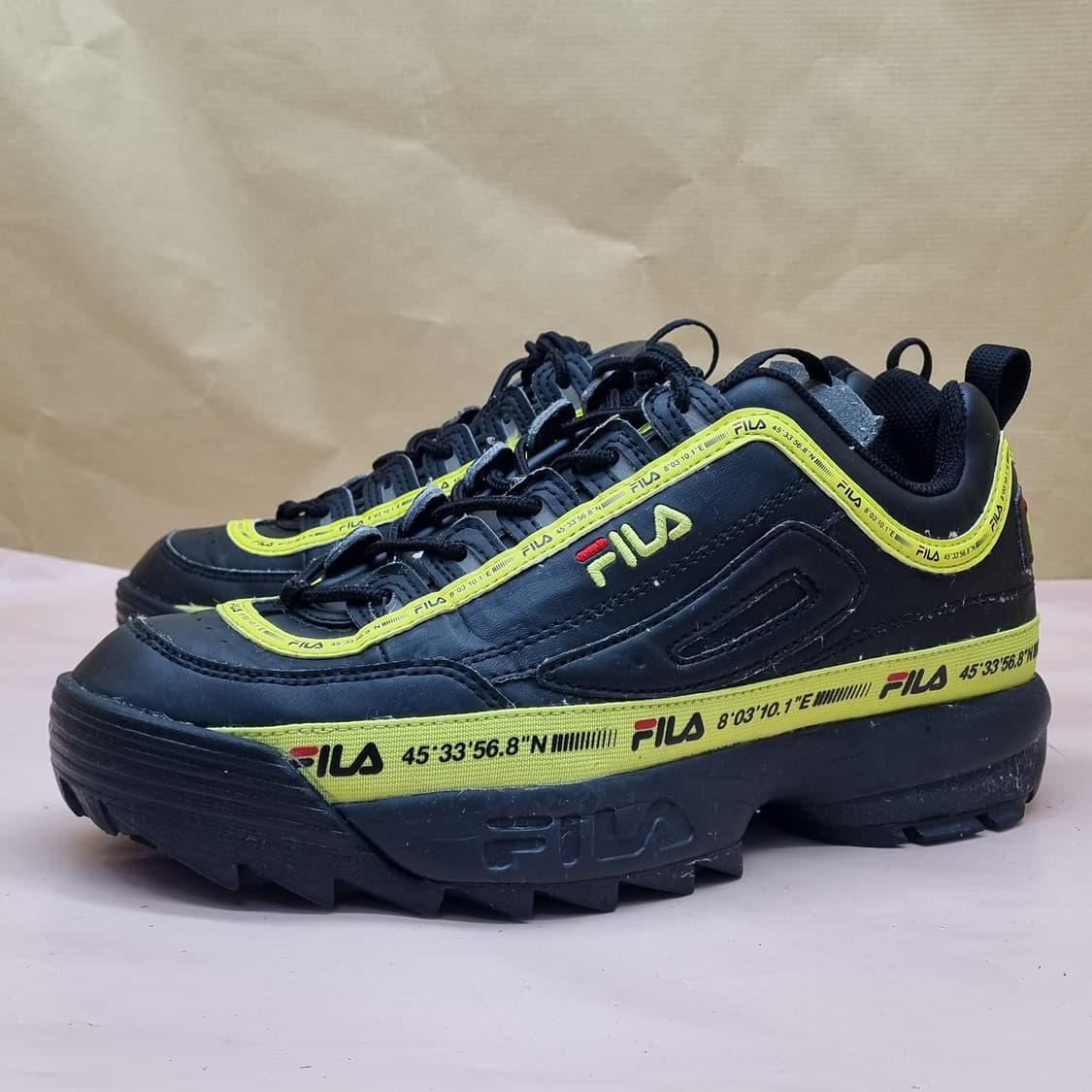 휠라 디스럽터2 옐로우 남성운동화 265 상품이미지1