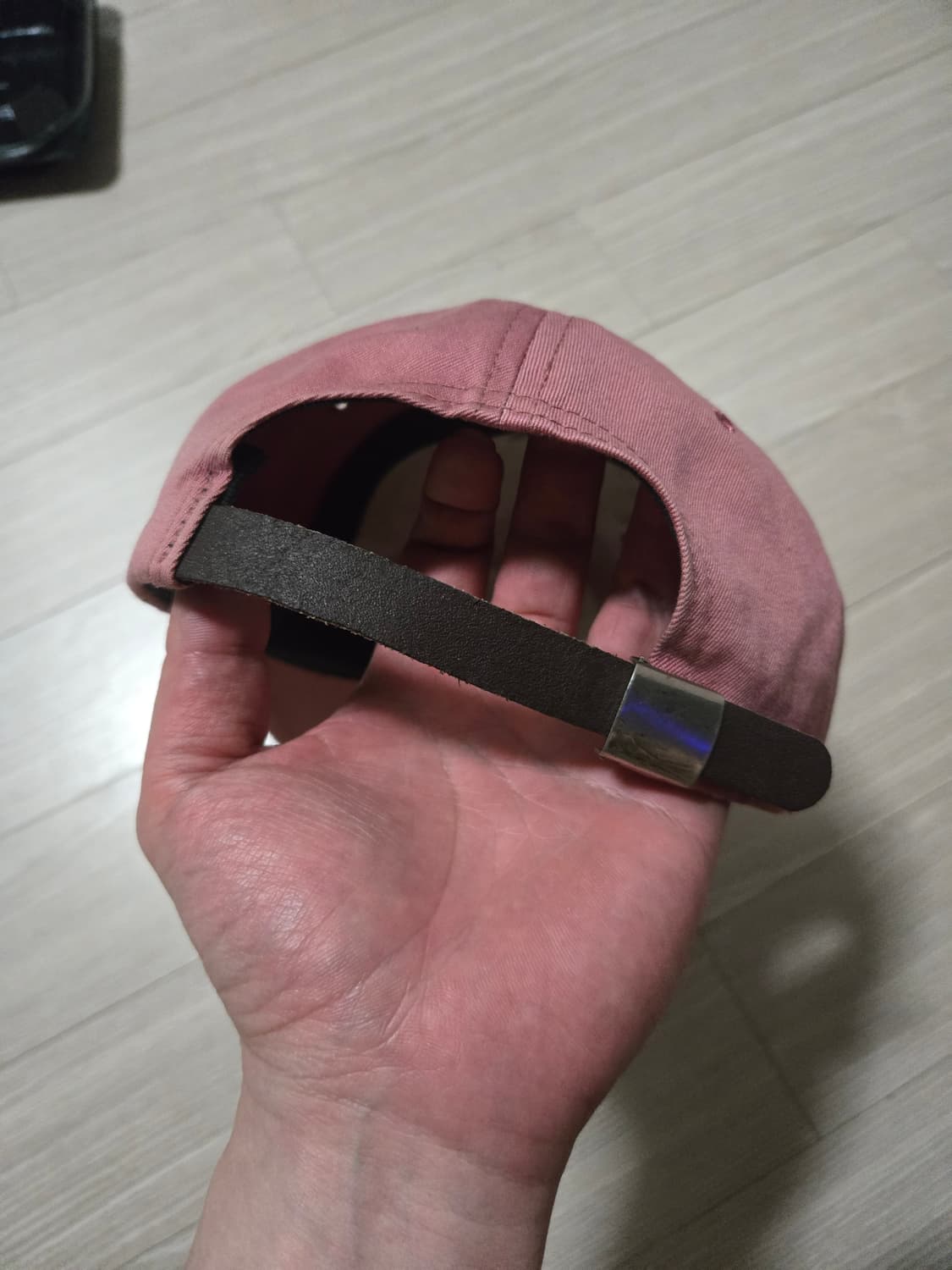 슈프림 볼캡 팝니다 상품이미지2