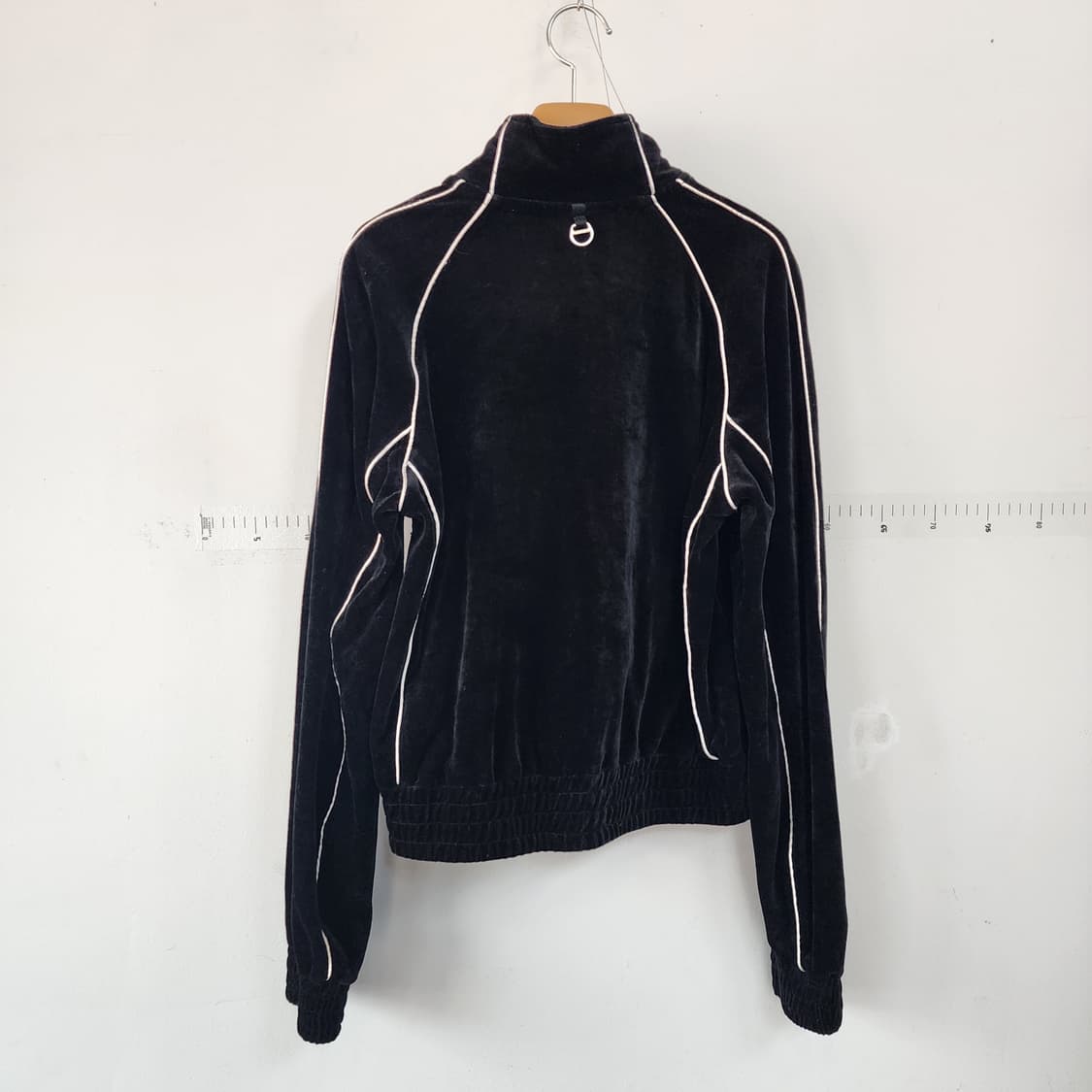 인사일런스 벨벳 트랙 자켓 블랙 상품이미지3