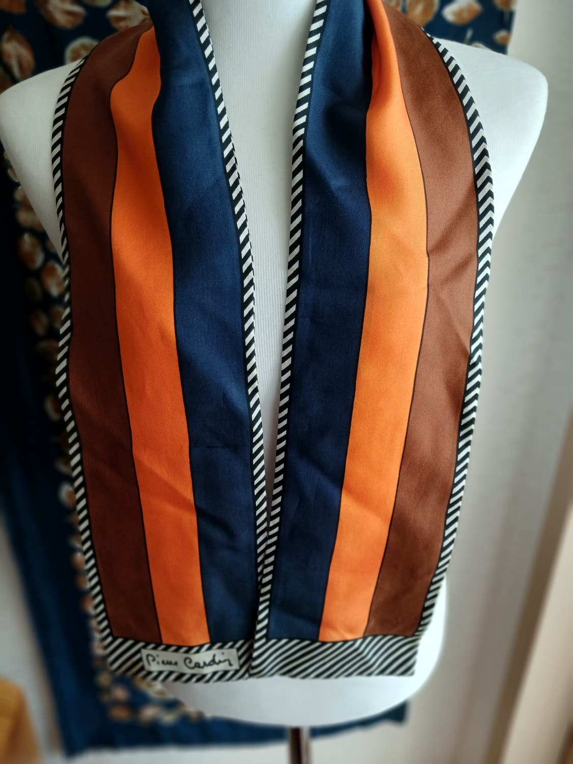 Pierre cardin 실크스카프  상품이미지1