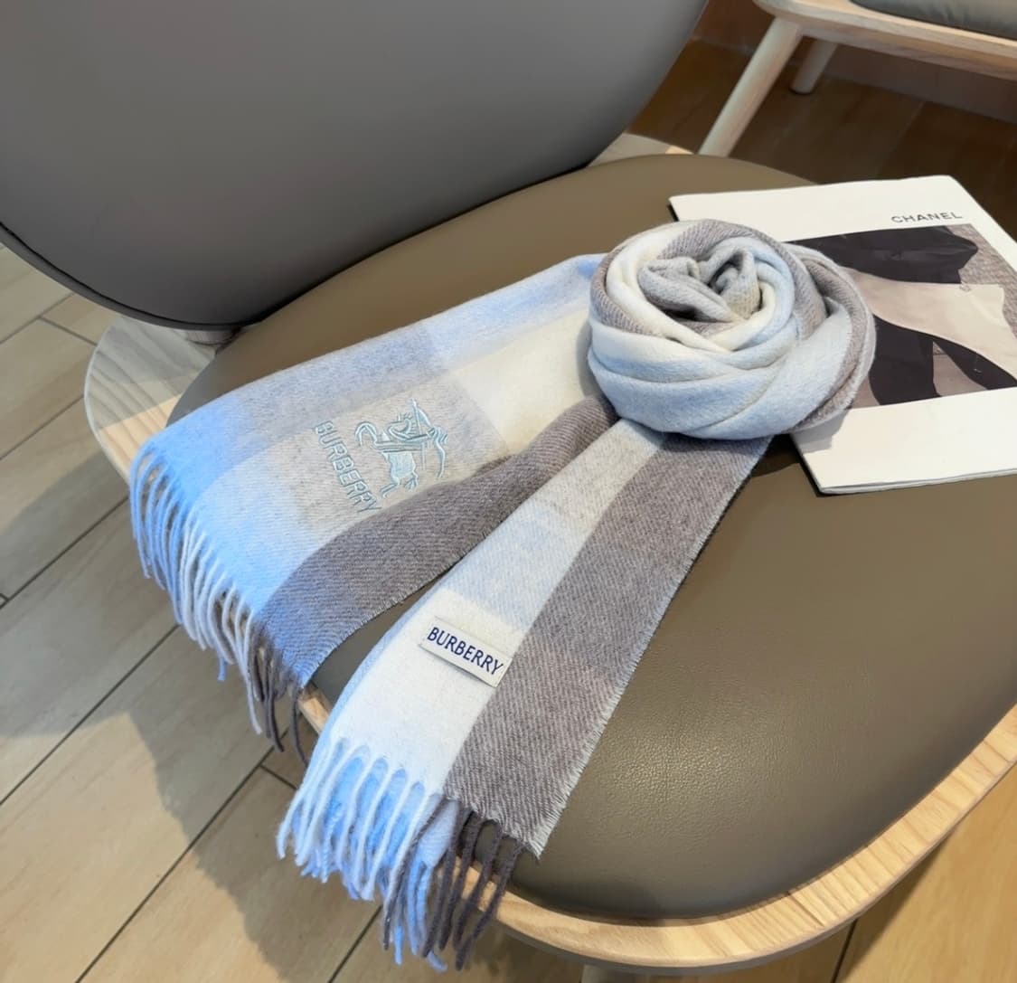 버버리 리버서블 스카프 100% 램스울
 상품이미지3