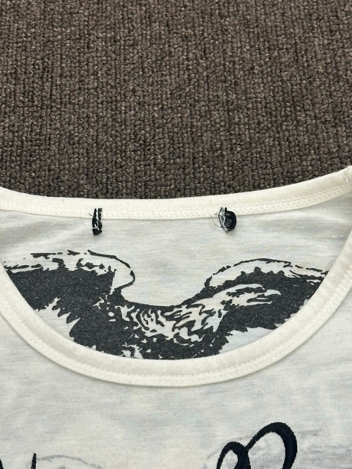 L)IntheAttic 빈티지 자수 레터링 롱슬리브 상품이미지3