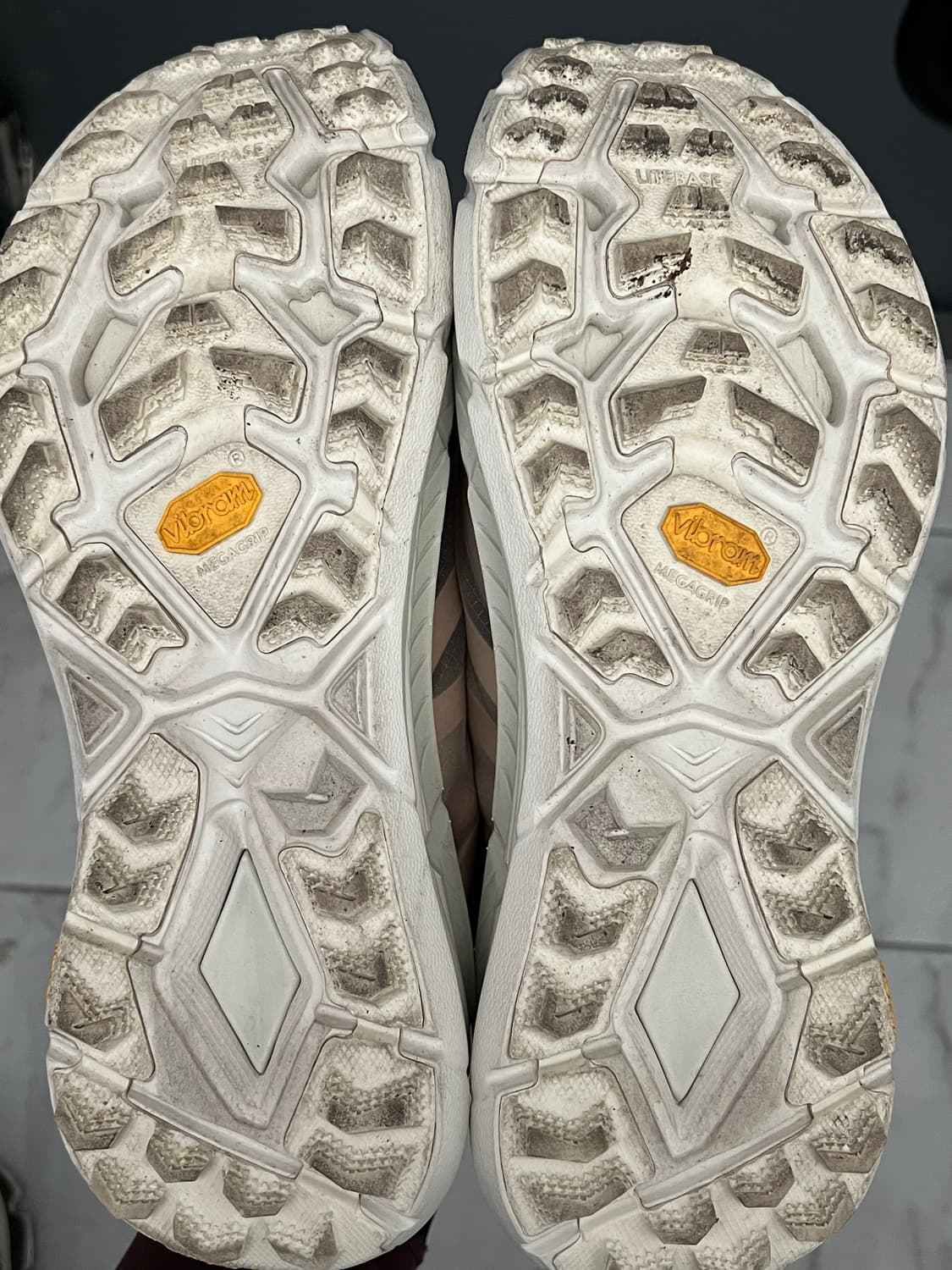 호카 새티스파이 마파테 스피드 4 라이트 본 상품이미지6