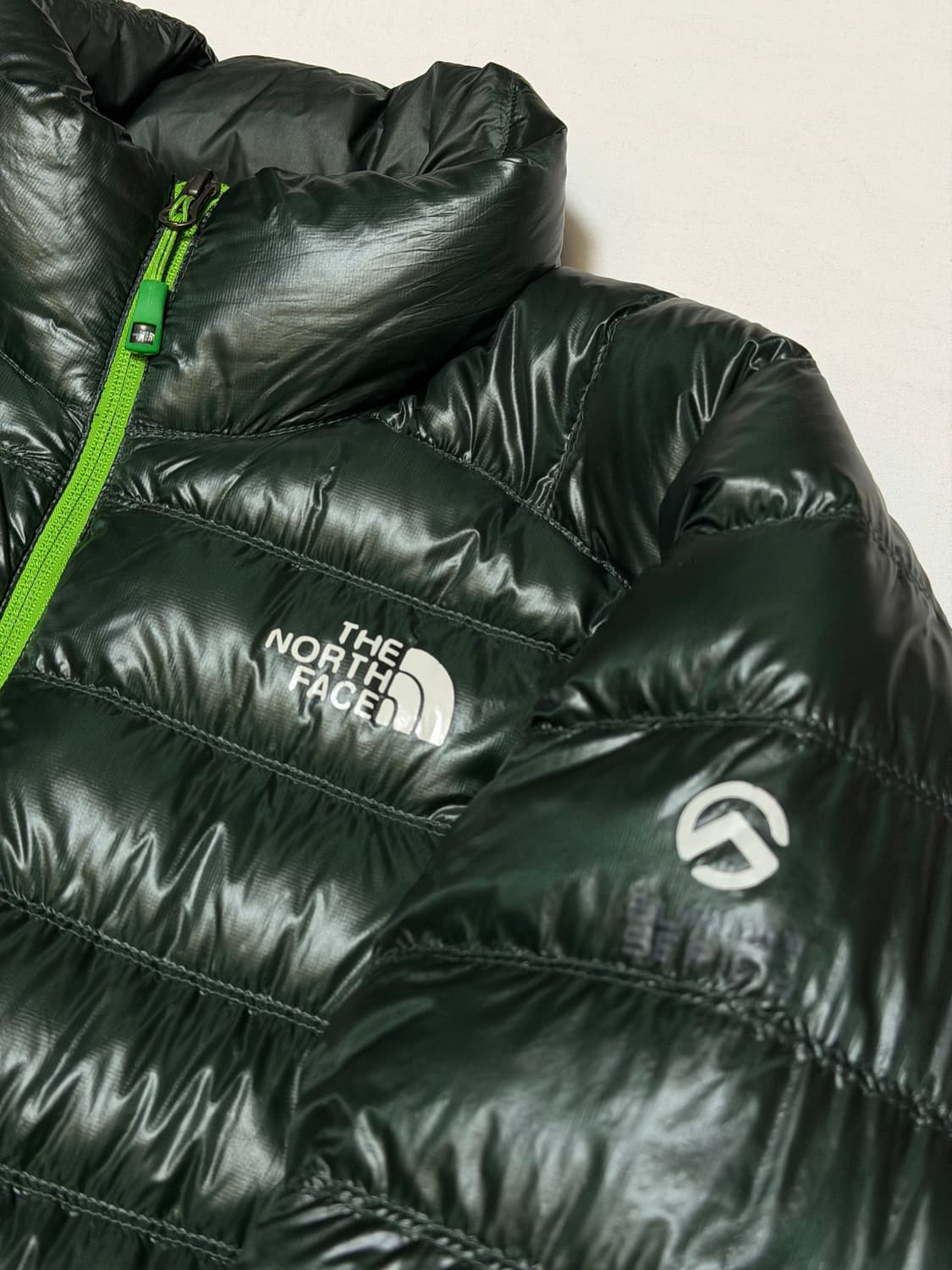 유일) 노스페이스 900필 디에즈 구스다운 경량패딩 에메랄드 상품이미지2