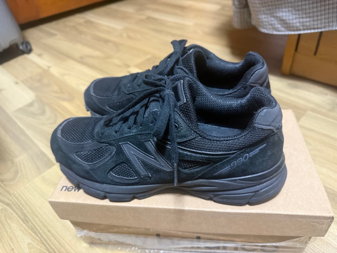 뉴발란스 990v4 260 올검 상품이미지3
