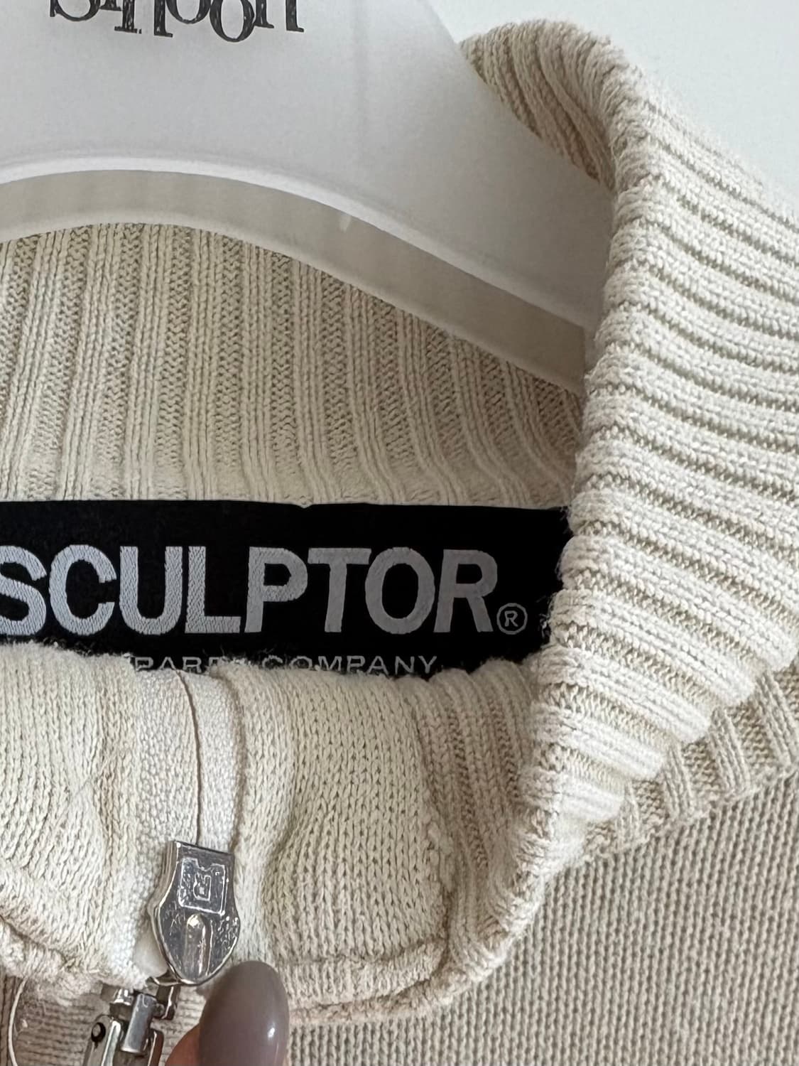 스컬프터 니트집업 상품이미지3