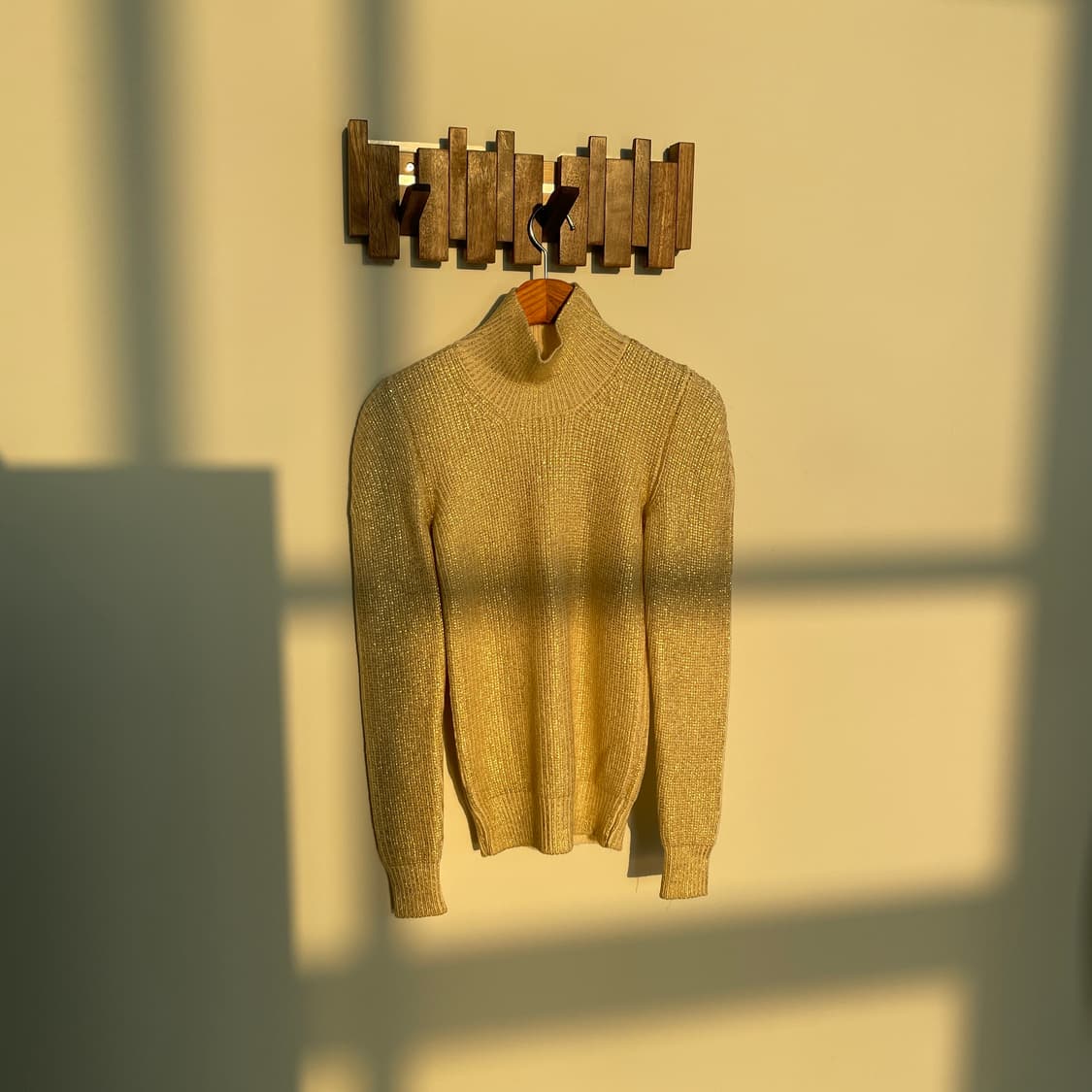 핀코 골드 펄 니트 상품이미지1