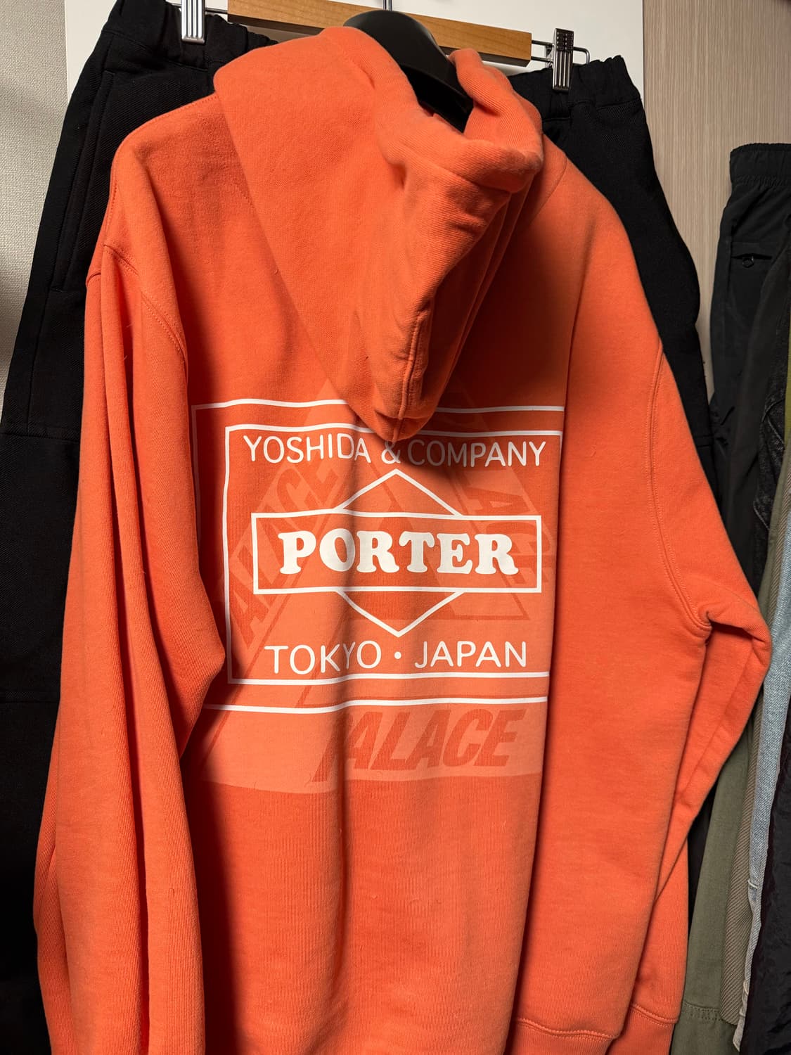 팔라스 x 포터 후드 오렌지 (L) 상품이미지3