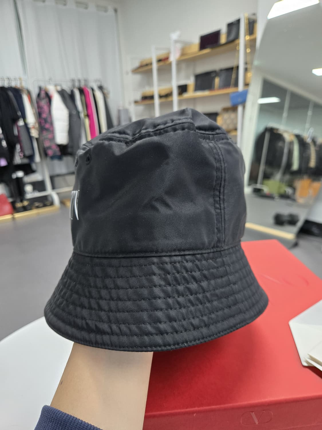[A급컨디션]발렌티노 로고 버킷햇 상품이미지4