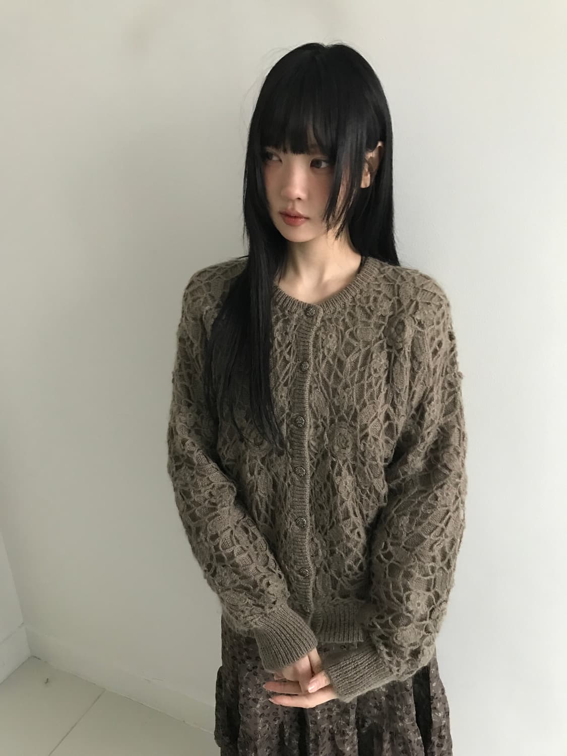 Mori Knit Sliver Button Cardigan 상품이미지4