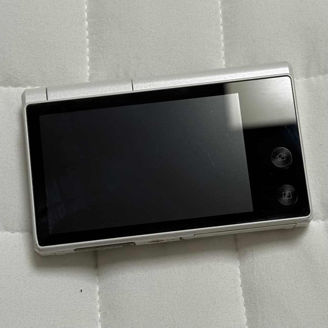 [한효주 디카] 삼성 미러팝 mv800 화이트펄 색상 상품이미지2