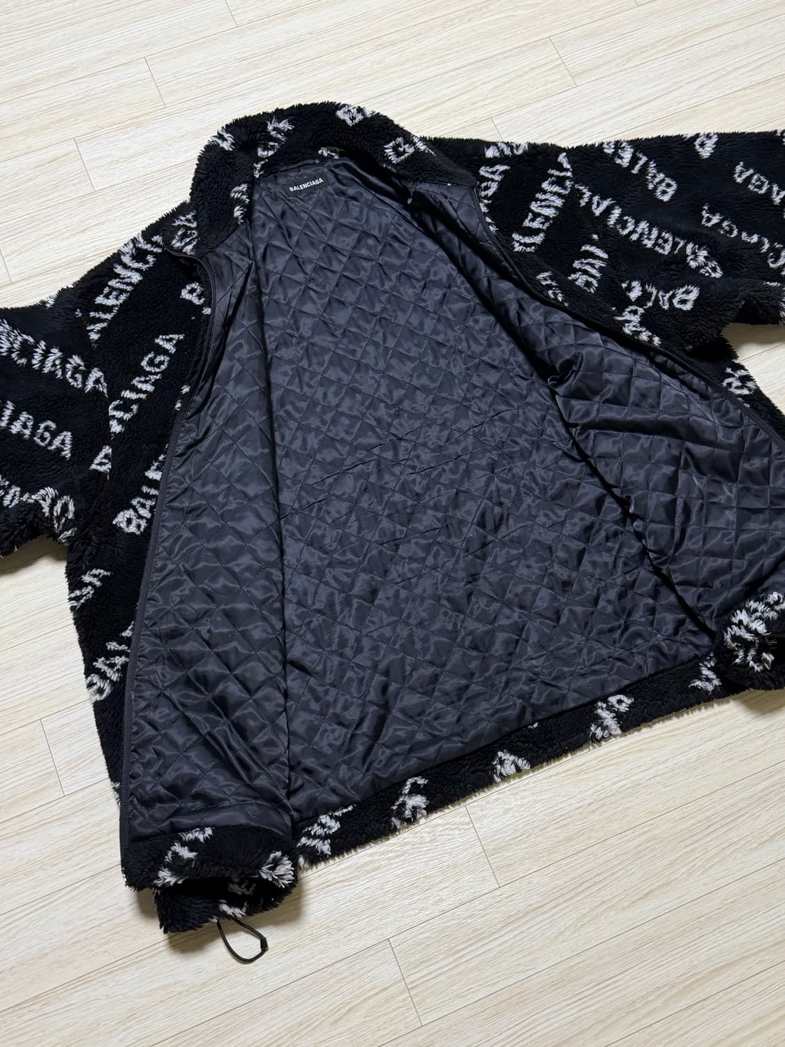 Balenciaga 발렌시아가 멀티로고 퍼 플리스 집업 자켓 50 상품이미지4