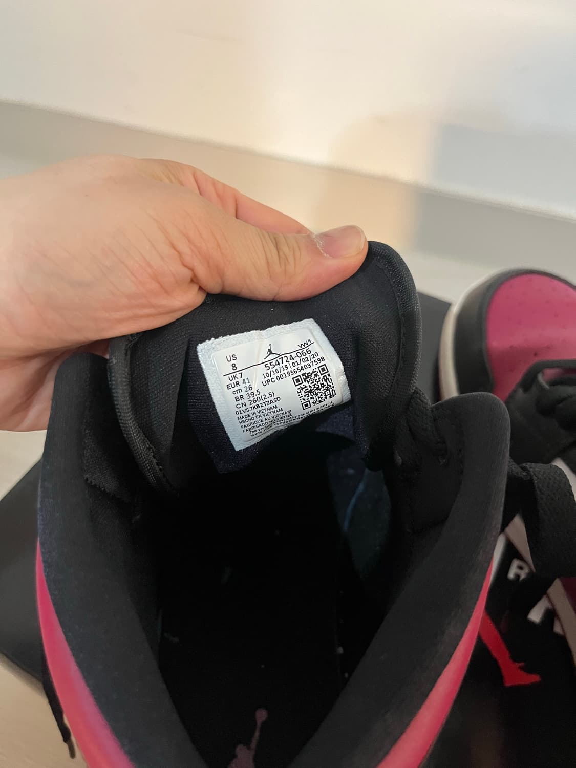 나이키 조던1 미드 노블레드 상품이미지3