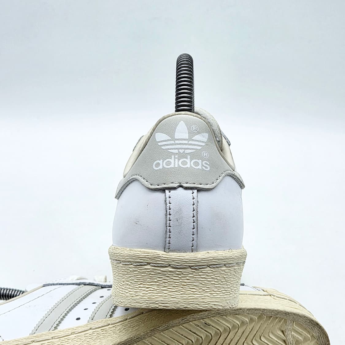 아디다스 슈퍼스타 82 화이트 오빗 그레이 (240) 상품이미지2