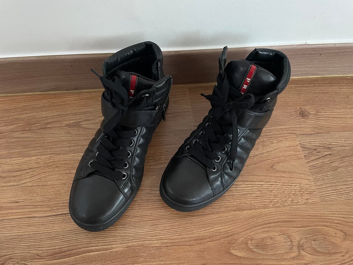 프라다 레더 하이탑 상품이미지1