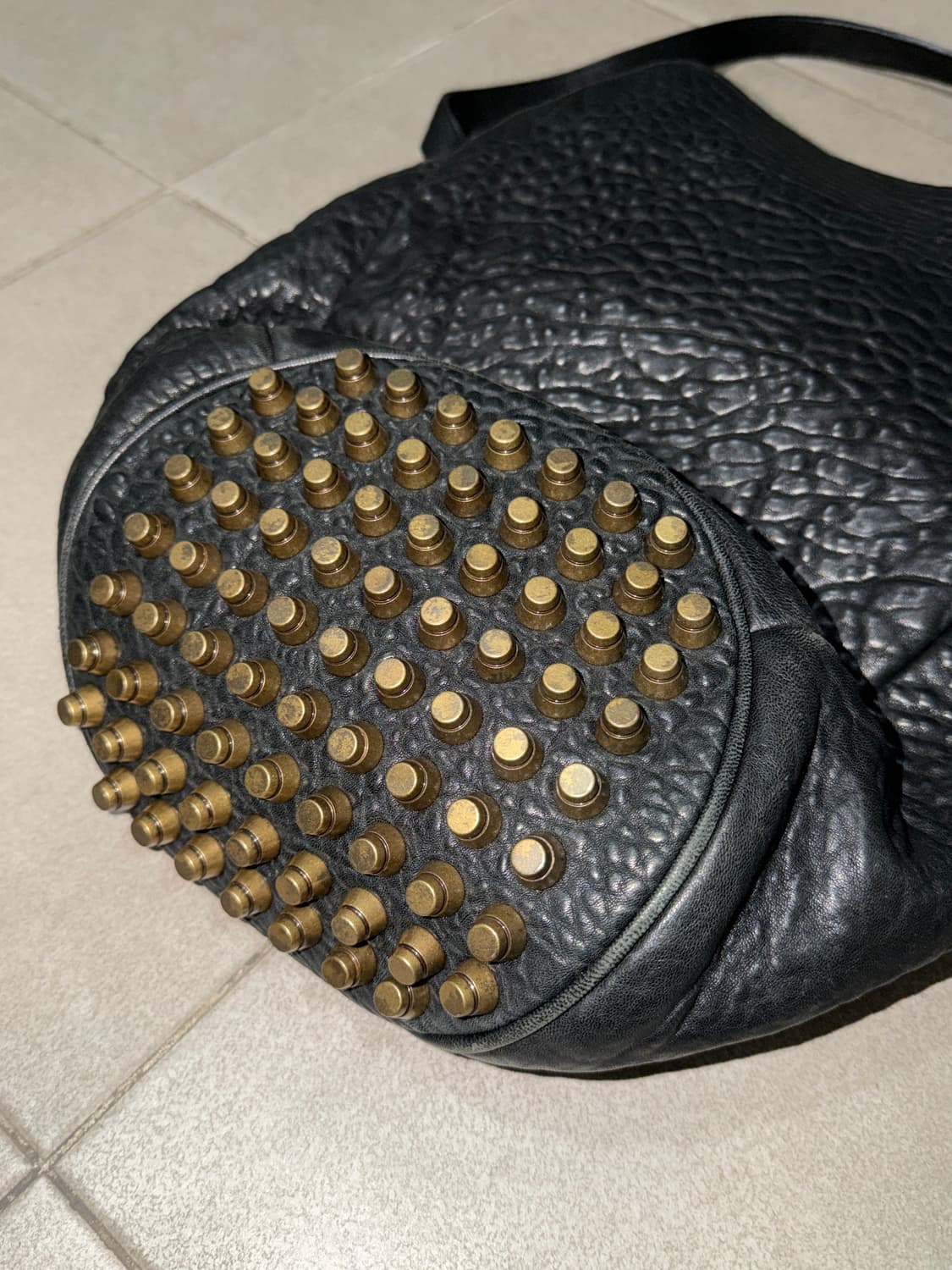 알렉산더왕 스터드 디에고 호보백 상품이미지6