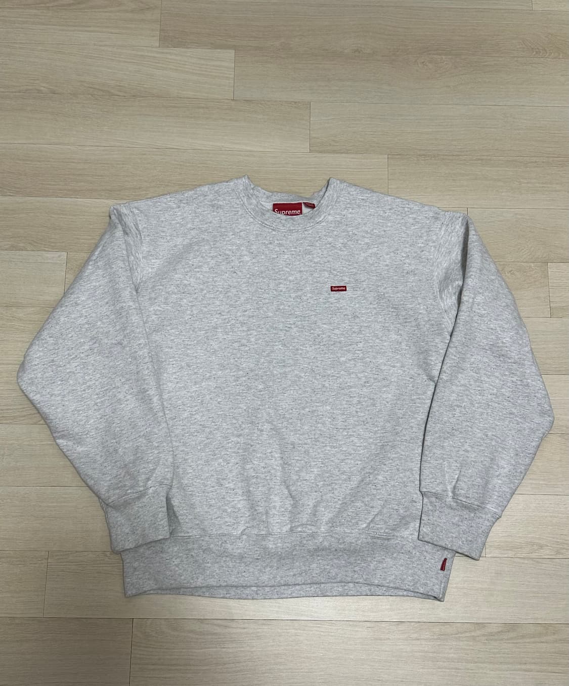 슈프림 스몰 박스 로고 스웻셔츠 상품이미지1