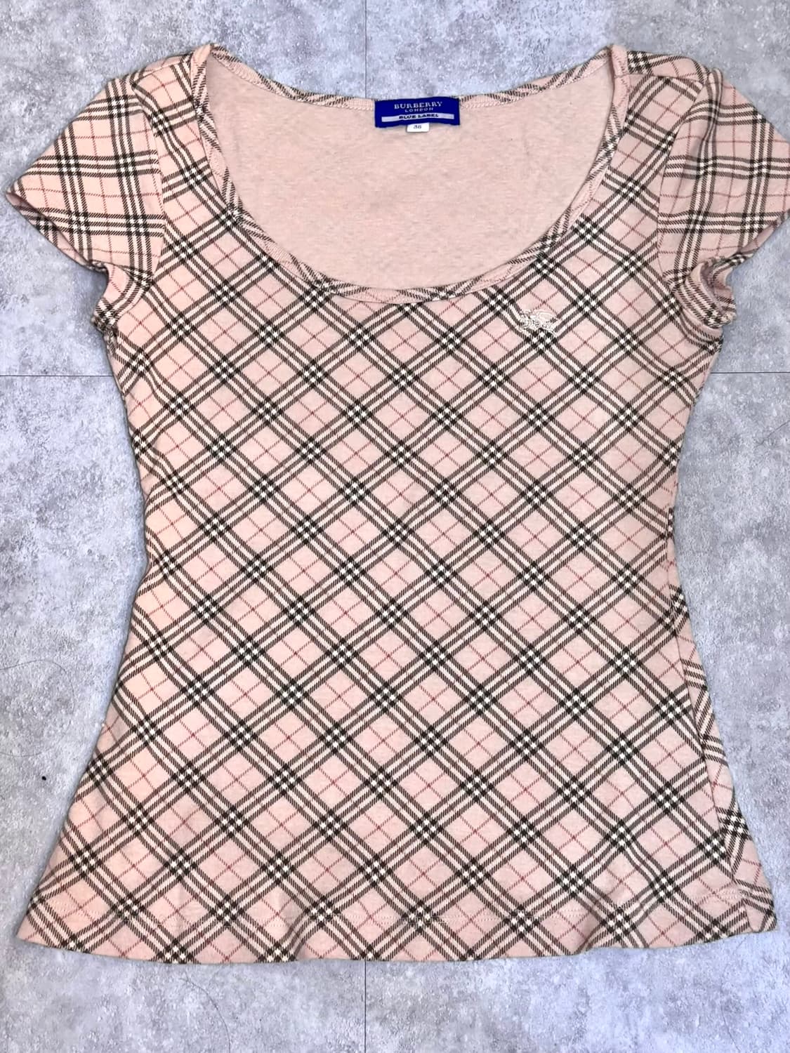 버버리 블루라벨 희귀매물 빈티지 반팔티 상품이미지2