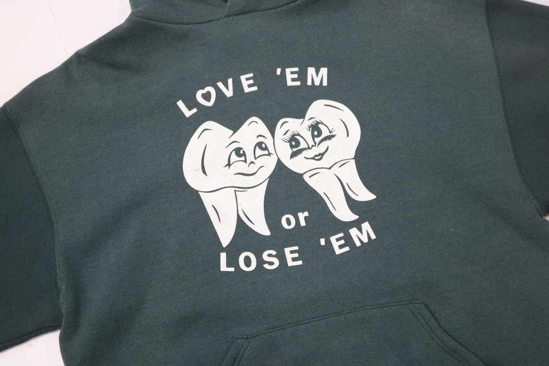 러셀 90s 빈티지 "Love 'Em" 치아 그래픽 후드티 (L) 상품이미지4