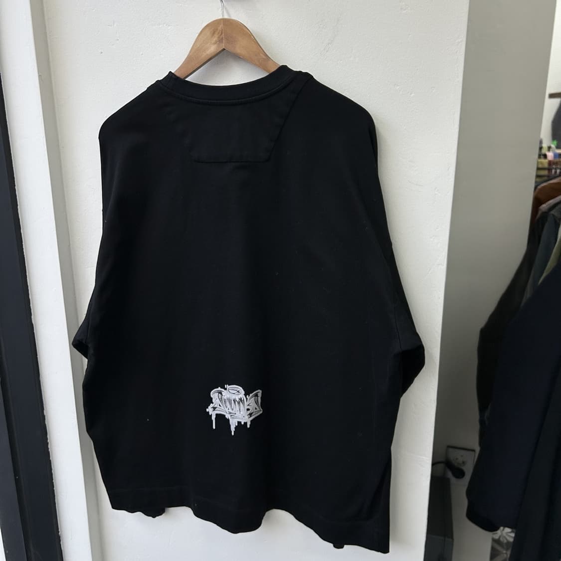 15853 - 준지 25S/S 그래픽 롱슬리브 상품이미지6