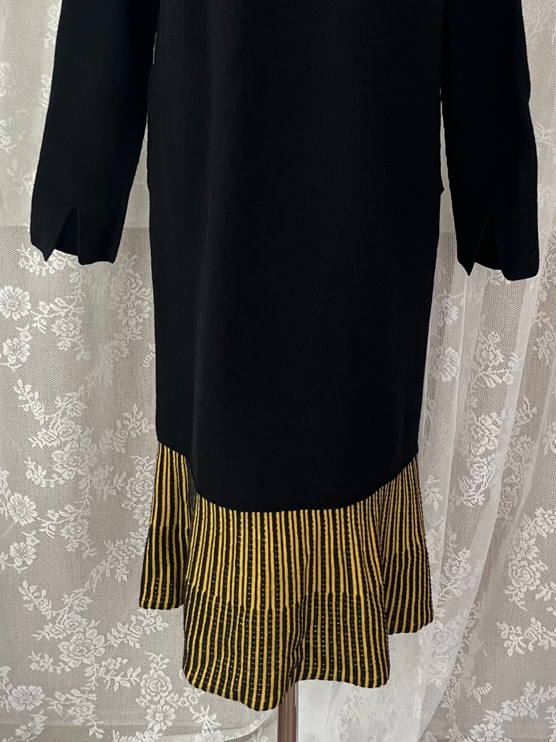 85-95-160) 한섬 타임 TIME 롱 니트 원피스 블랙 상품이미지3