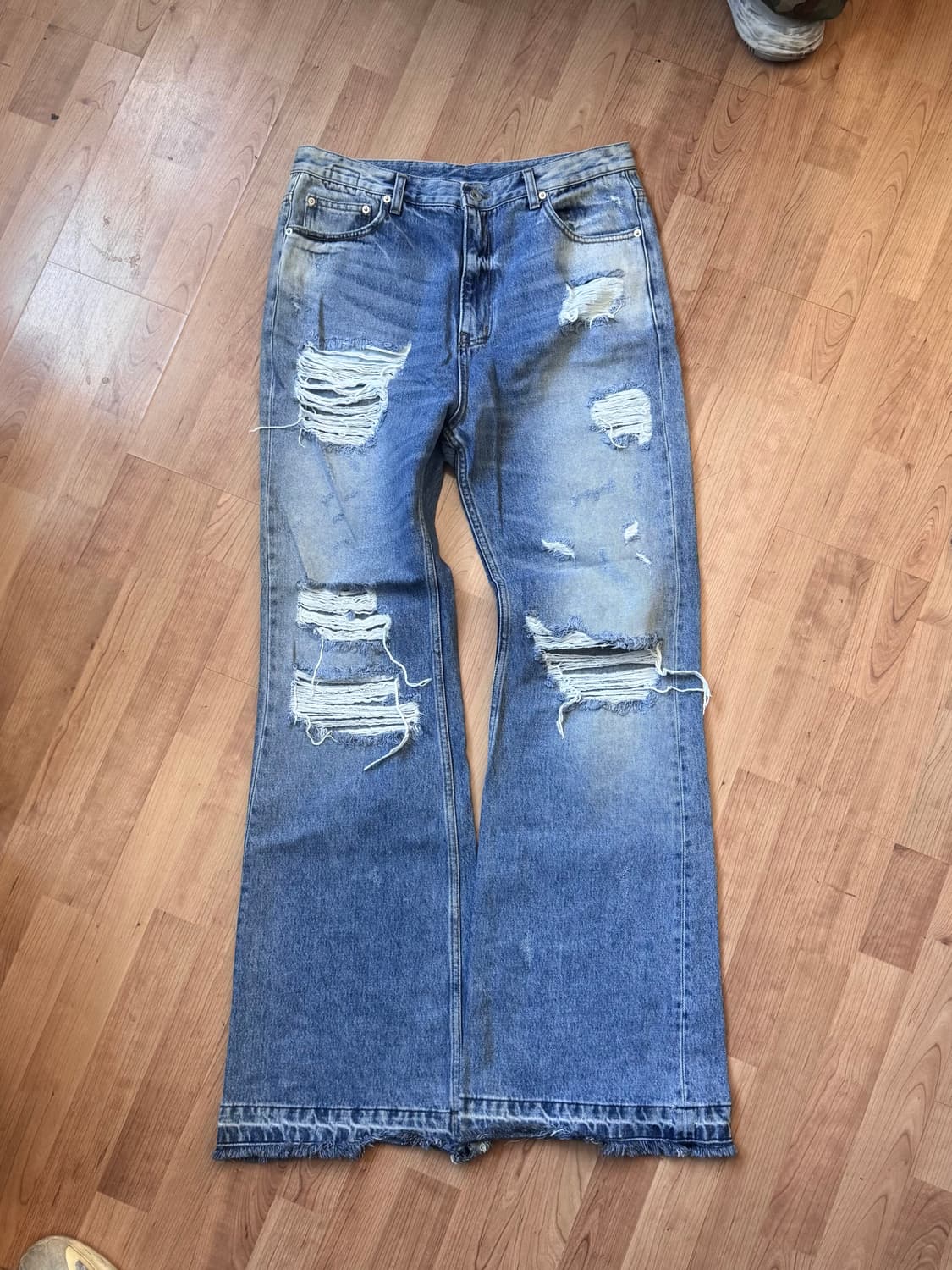 에모스탠스 플레어 데님 2사이즈 상품이미지1