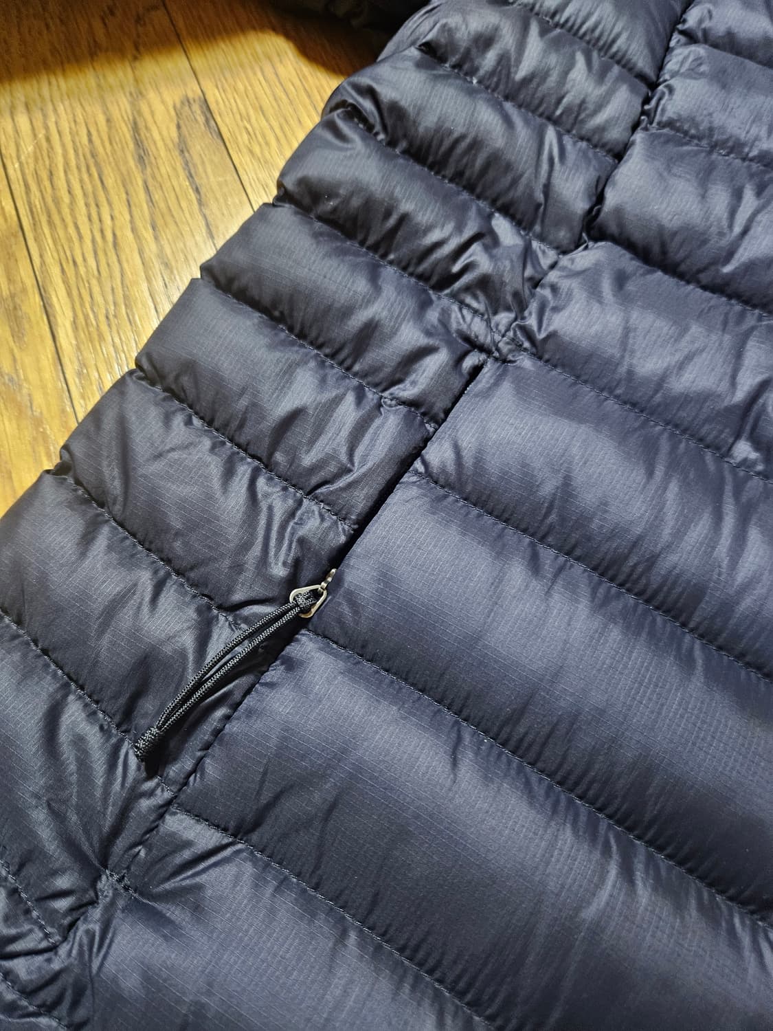 파타고니아 다운 스웨터 우먼 s 경량 패딩 등산 클라이밍 아웃도어 상품이미지3