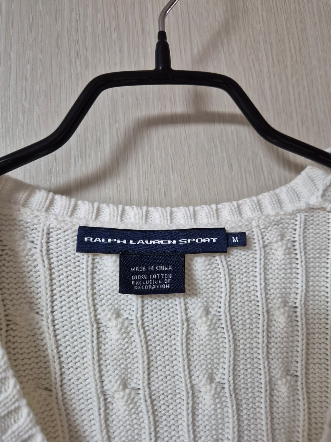 폴로 랄프로렌 케이블니트 브이넥 꽈배기 니트 m (미사용) 상품이미지4