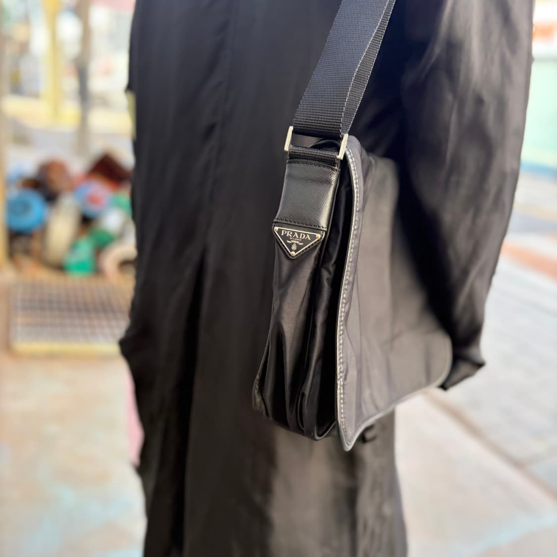 프라다 블랙 나일론 메신저 백 상품이미지1