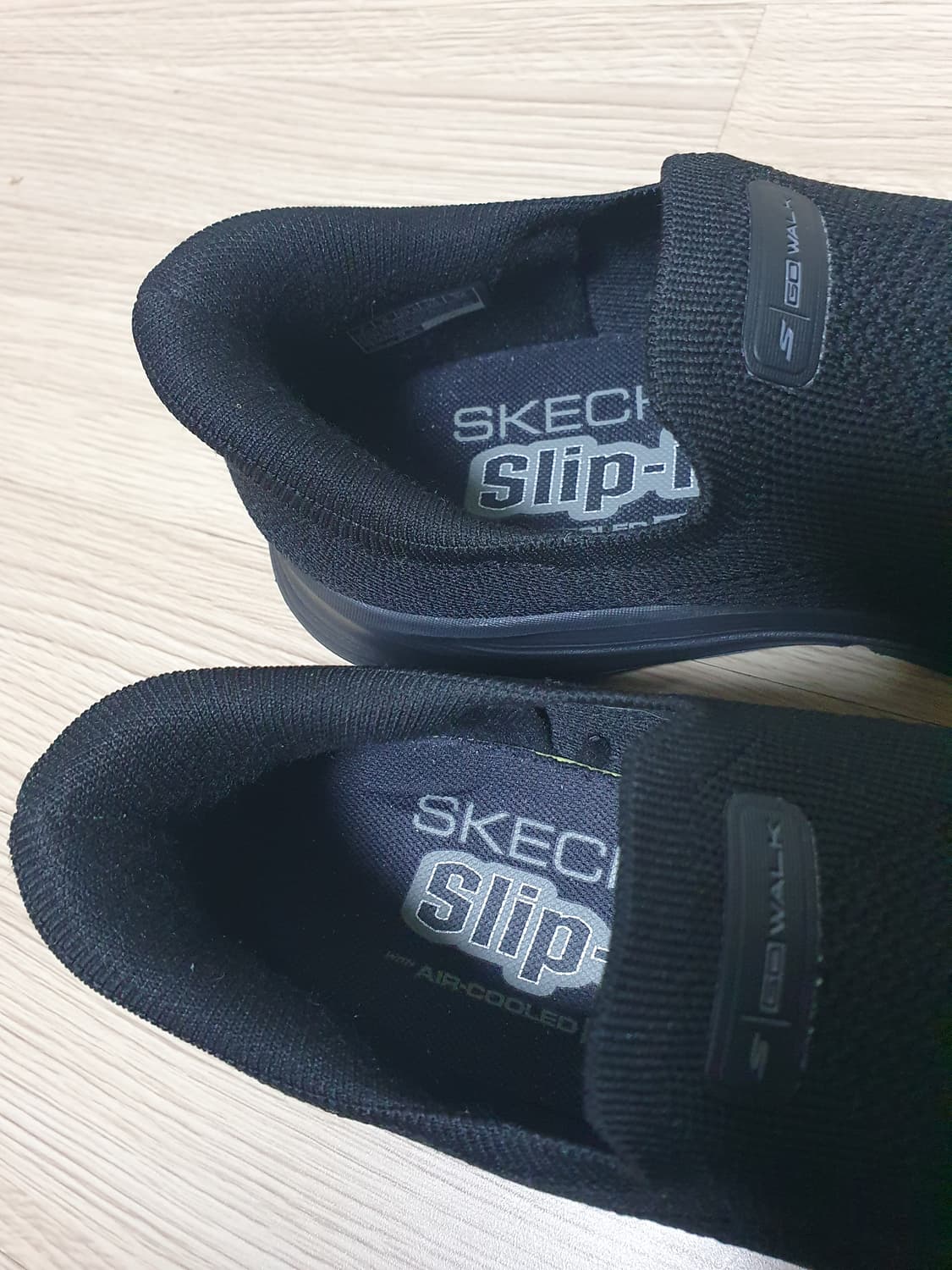 스케쳐스 고워크 8 슬립온 250 상품이미지8