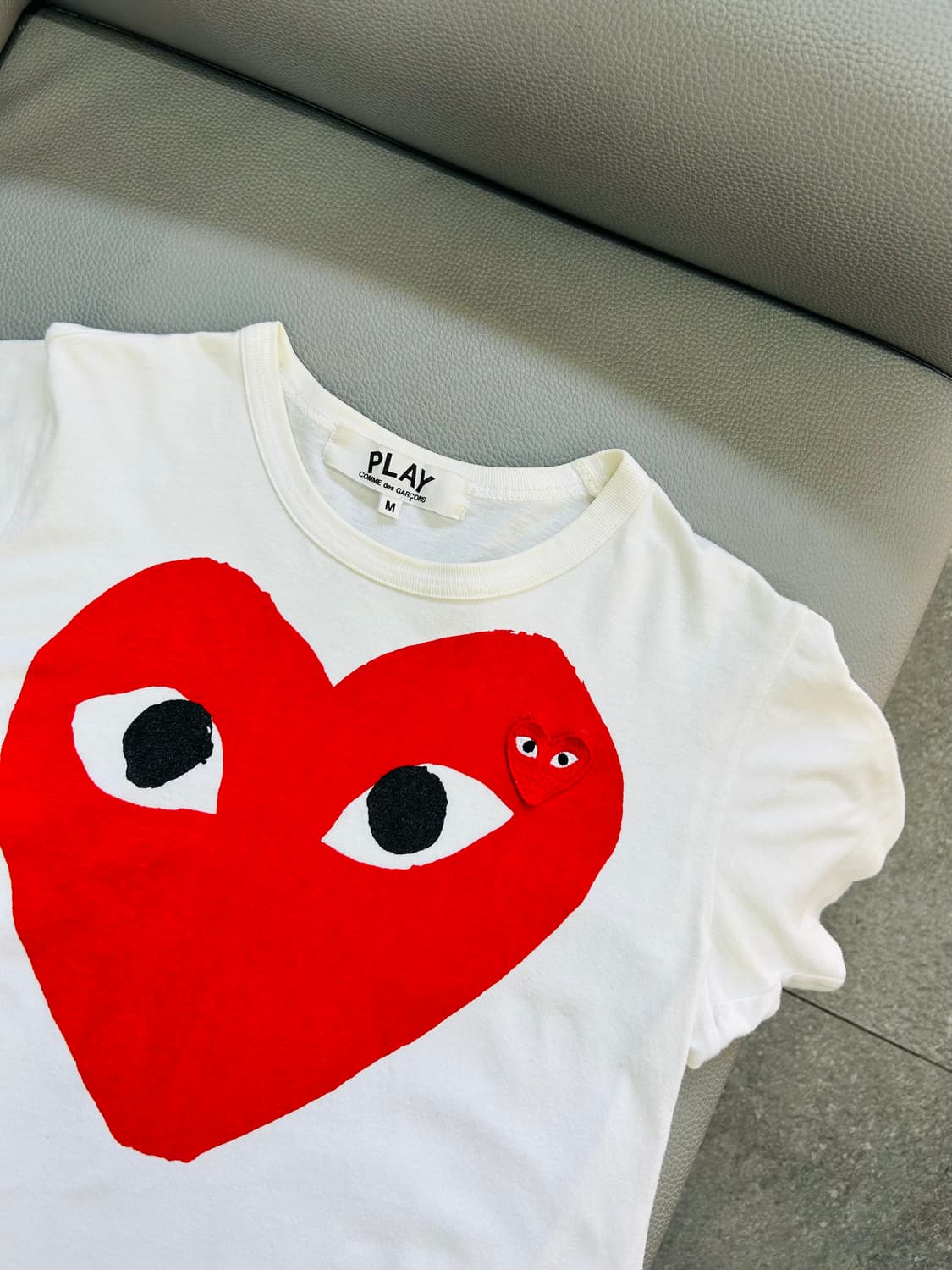 꼼데가르송 더블하트 와펜 여성 반팔티(M) 상품이미지3