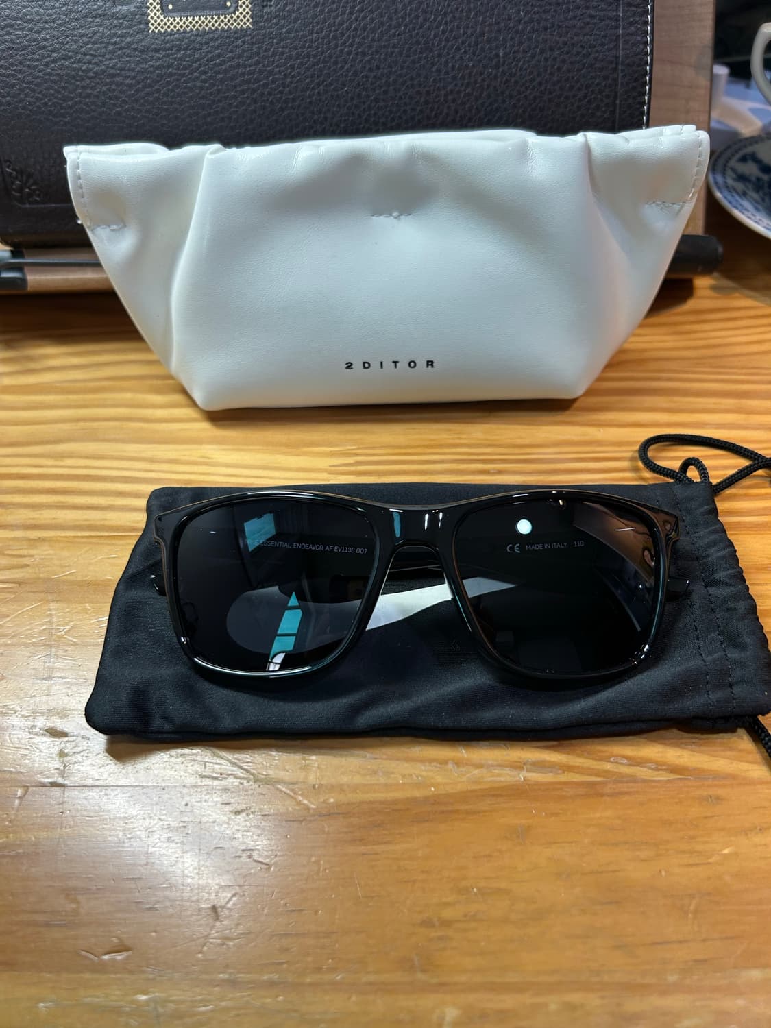 나이키 선글라스 ESSENTIAL ENDEAVOR 상품이미지2