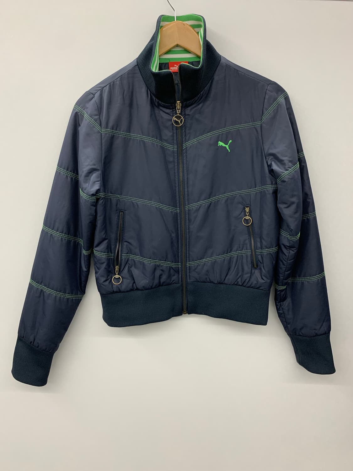 퓨마 00s y2k 그린 집업 상품이미지3