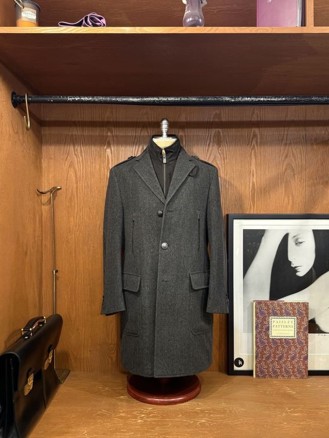 꼬르넬리아니 코트 상품이미지1