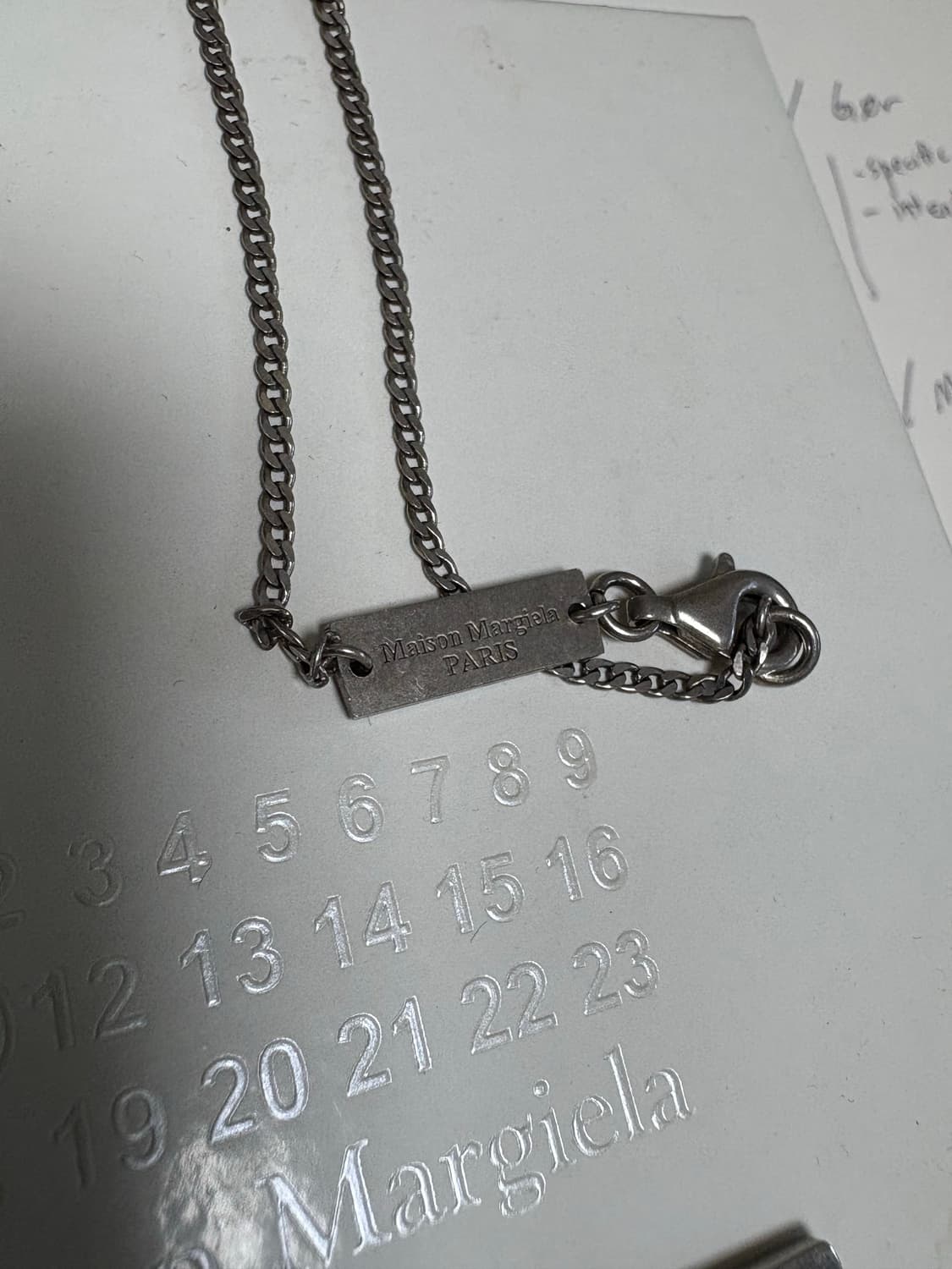 마르지엘라 reverse logo necklace 상품이미지3