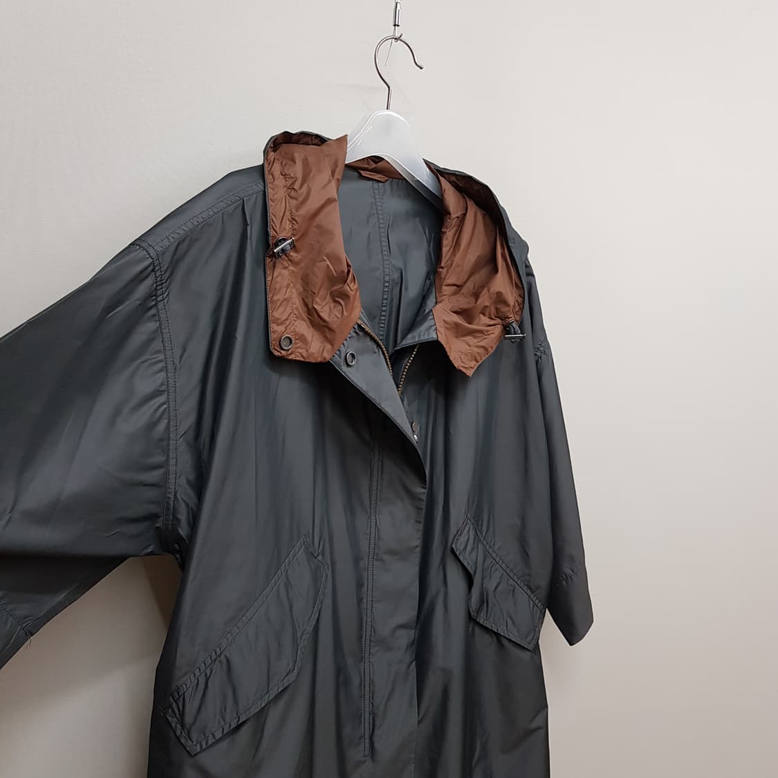 브루넬로쿠치넬리 실크 혼방 후드 롱 자켓 40사이즈 상품이미지3