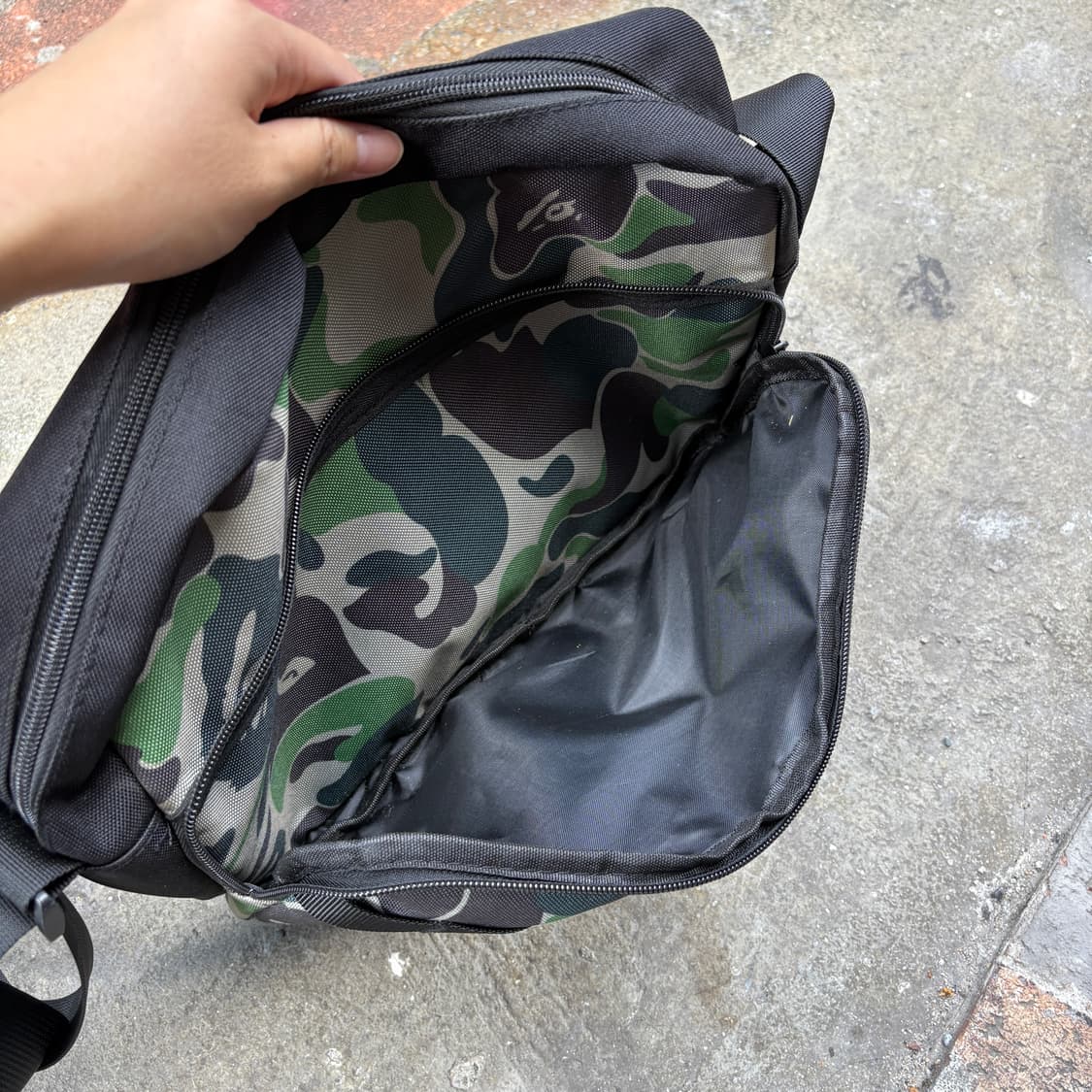 Bape 베이프 카모 크로스백 가방 상품이미지8