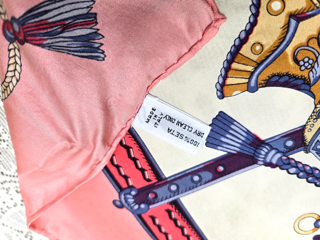 발렌시아가 실크 스카프 (made in italy) 상품이미지5