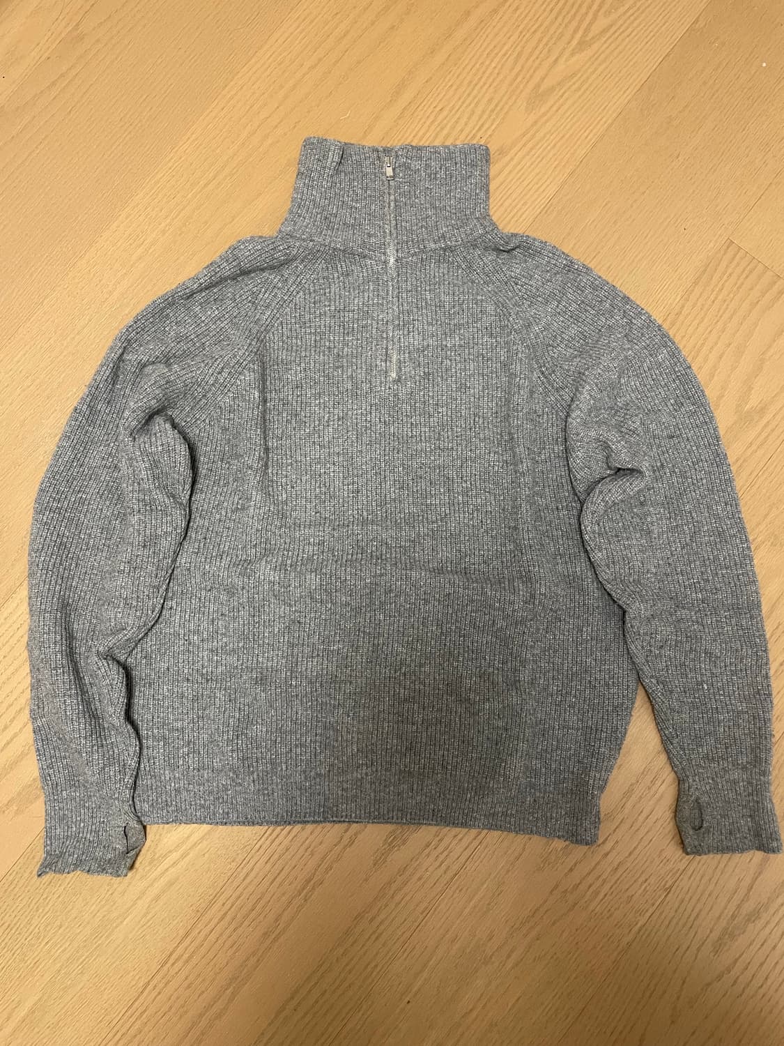 worthwhile movement 하프집업 니트 상품이미지1