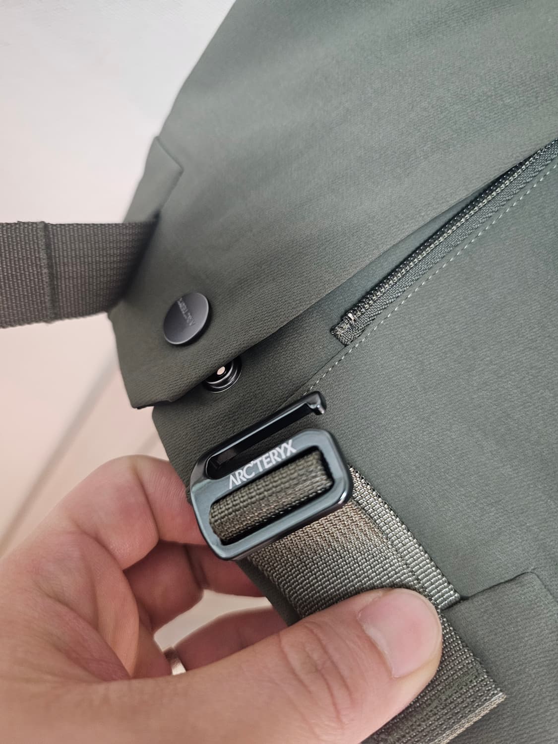 아크테릭스 감마 AR 팬츠 30-S 사이즈 판매합니다 상품이미지2