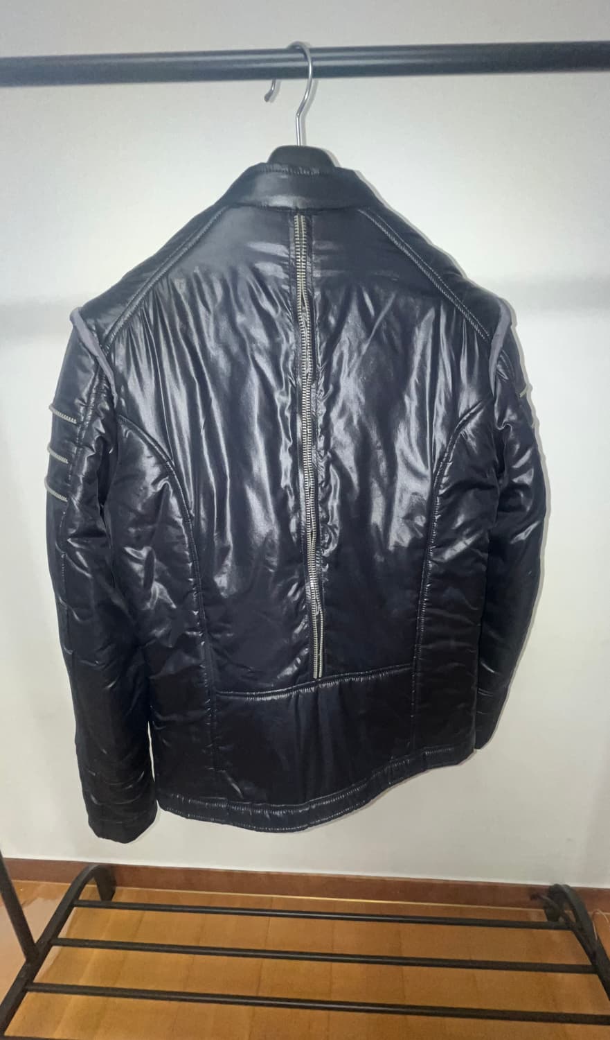 DIESEL 지퍼 디테일 라이더 경량 패딩 상품이미지5