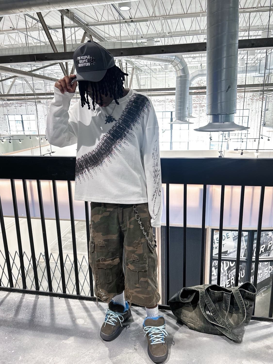 CARNIVL BULLETSFLY 롱슬리브 티셔츠 상품이미지1