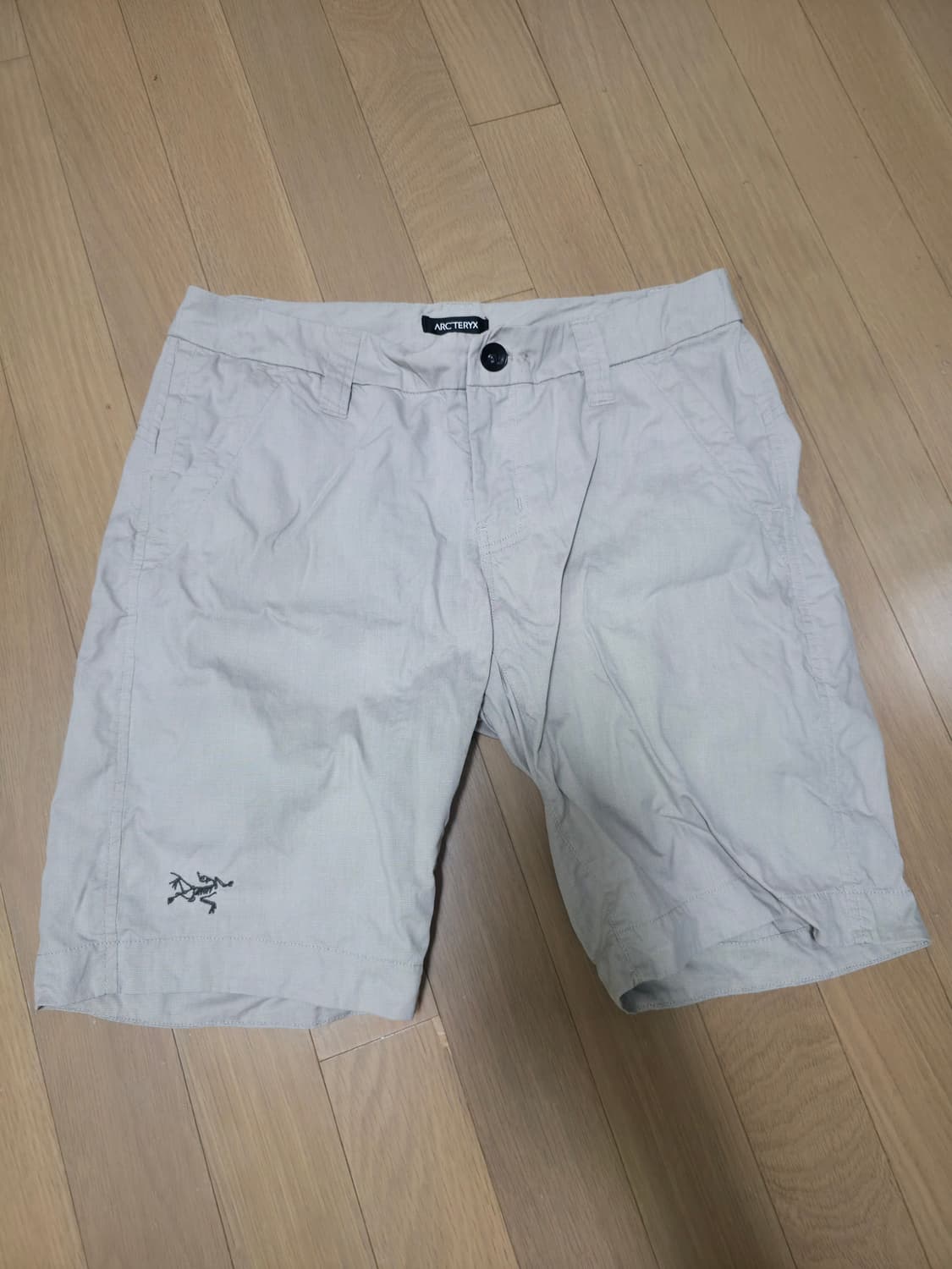 아크테릭스 반바지 베이지 상품이미지1