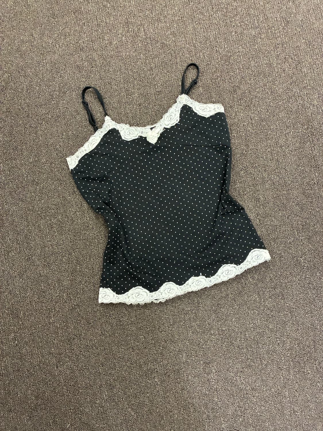 OS)Japanese vintage 여성 레이스 디테일 도트무늬 나시 상품이미지1