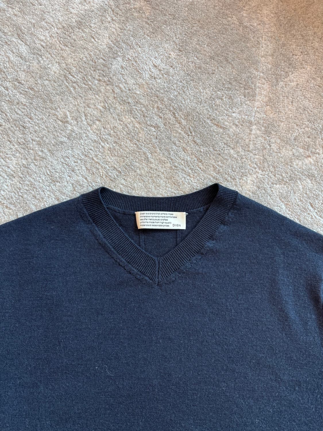 [다이브인] 루즈드 파인울 브이넥 니트 네이비/그레이 1사이즈 상품이미지3