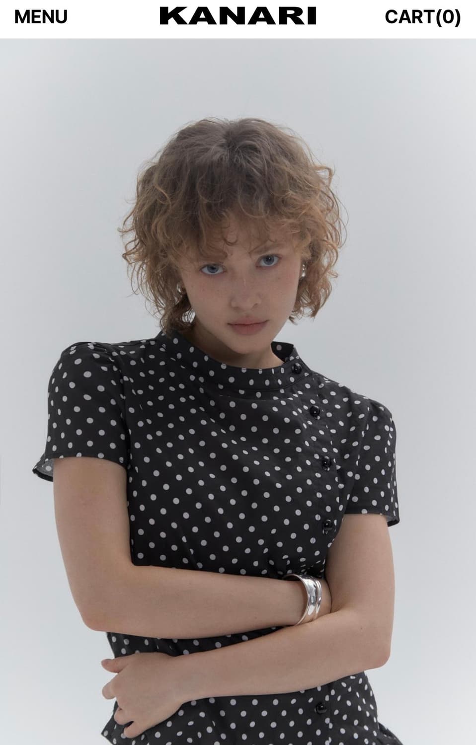 카나리 도트 반팔 셔츠 SHORT SLEEVE PUFF SHIRT  상품이미지2