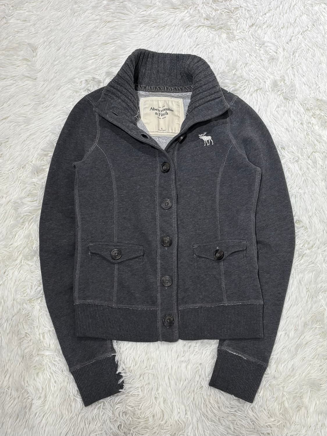 아베크롬비 그레이 버튼 집업 상품이미지4